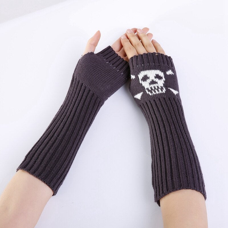 Skull + Bones Knit Gloves