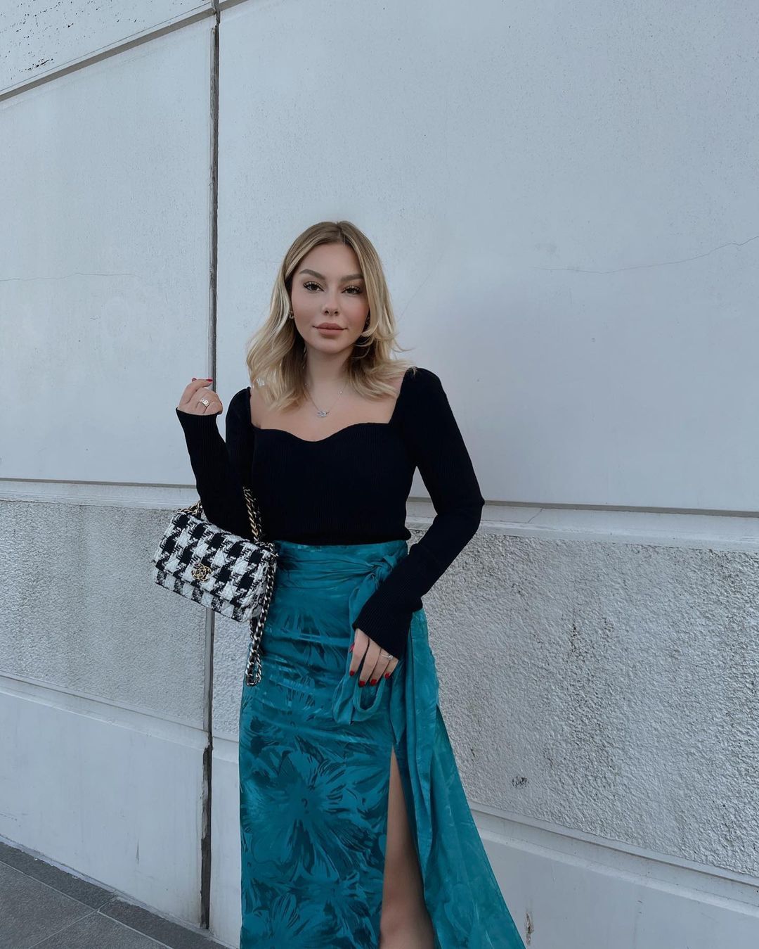 Simply Sweetheart Sweater